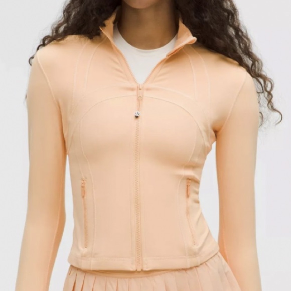 SHIPS IMMEDIATELY | Lululemon Rock Melon Define Jacket Cropped Nulu